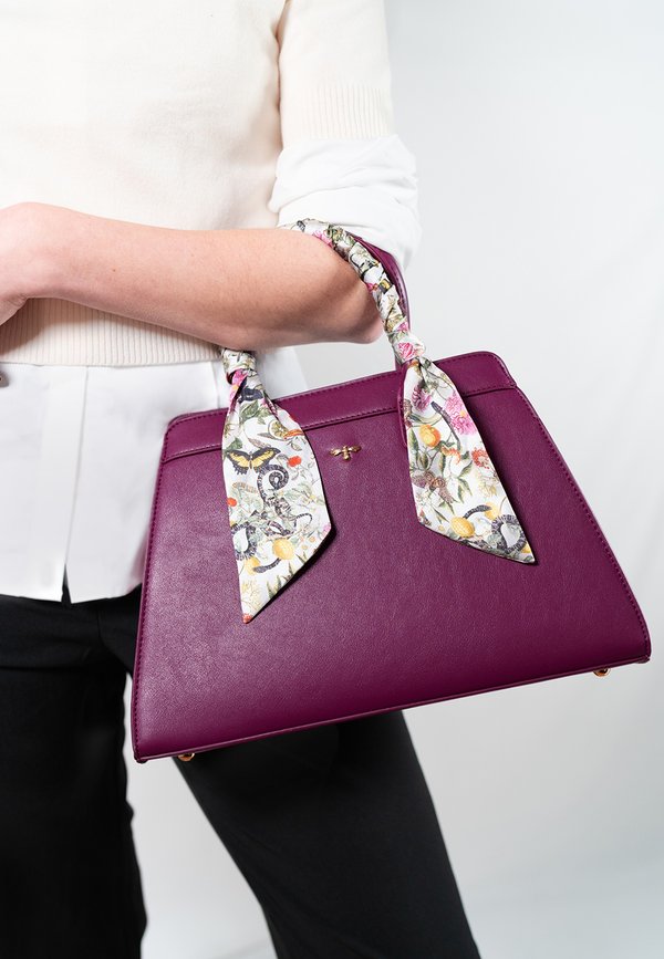 Floral Engravings - Handtasche - plum