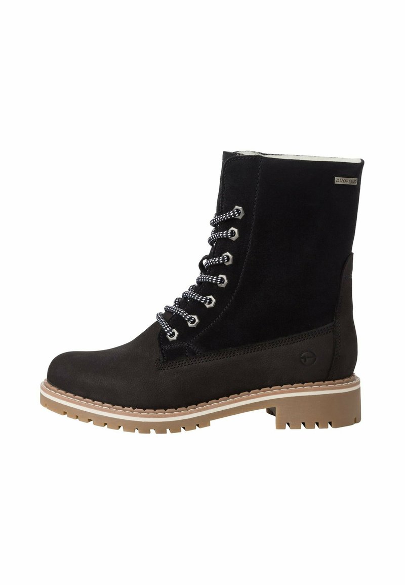 Bottines en daim noir avec un bout arrondi, une finition texturée, une semelle en caoutchouc contrastante et des crochets métalliques pour les lacets.