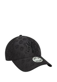 Cappello nero realizzato in materiale testurizzato con un motivo floreale. Logo NY ricamato sulla parte frontale. Visiera curva e taglia regolabile.