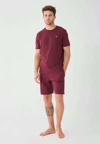 Pier One 2 PACK SET - Pyžamová sada - dark blue/ bordeaux