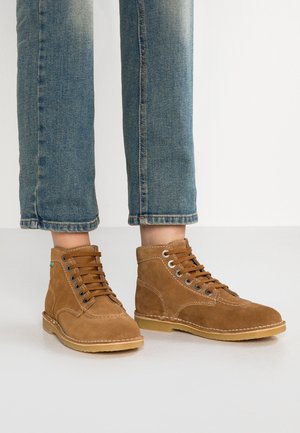 Kickers ORILEGEND - Korte laarzen - camel