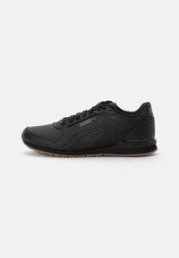 RUNNER V3 UNISEX - Sportbačiai - puma black/puma black/gum