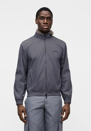 TRACK JACKET - Allvädersjacka - black