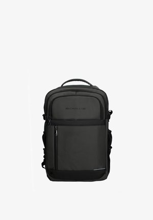 Schwarzer rechteckiger Rucksack mit mehreren Reißverschlussfächern, Mesh-Seitentaschen, gepolstertem Tragegriff oben und dezentem Markenlogo auf der Vorderseite.