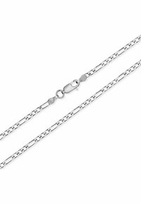 Collana in argento sterling con catena di link interconnessi allungati e chiusura a gancio, caratterizzata da una finitura lucida e una texture liscia.