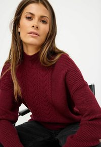 Tamaris Strickpullover - windsor wine