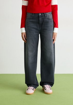 ARIN PANT - Straight leg jeans - black  dark used wash