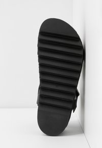 Even&Odd Espadrilles - black