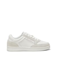 White sneaker made of leather and suede, featuring perforated detailing, flat laces, a cushioned sole, and a subtle brand logo on the side.