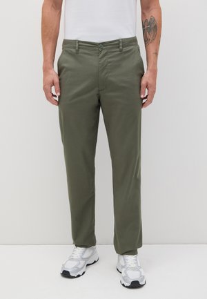 Pantalones chinos - army green
