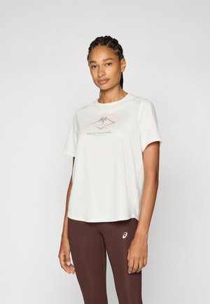 ASICS FUJITRAIL LOGO TOP - T-skjorte til trening - cream