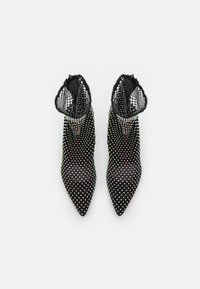 Nly by Nelly Botines - black