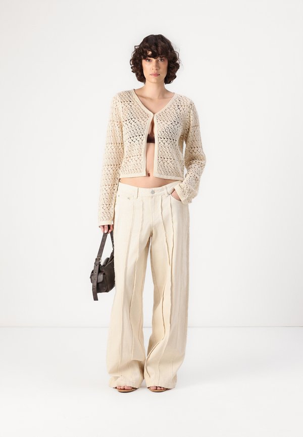 JXELLY TOKYO PANTS - Relaxed fit jeans - raw ecru4