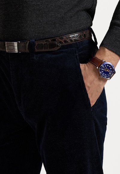 Polo Ralph Lauren STRETCH STRAIGHT FIT CORDUROY TROUSER - Nadrágok - aviator navy