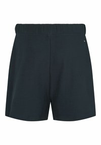 Czarne szorty o fakturze waflowej z elastycznym paskiem w talii i luźnym kroju. Charakteryzują się prostym designem bez widocznych elementów metalowych lub wzorów.