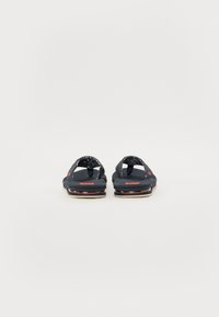 Thumbnail Image 3