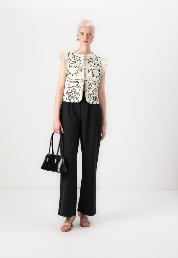 OBJMAPLE WAISTCOAT - Waistcoat3