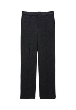 Pantalon gris foncé en tissu doux, avec une coupe droite, des plis et un design à l'avant plat. Aucun matériel ou motif visible.
