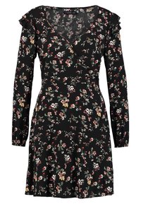 Robe noire à fleurs avec de longues manches, un col froncé, un design enveloppant et des motifs floraux colorés en rouge, blanc et jaune. Tissu doux.