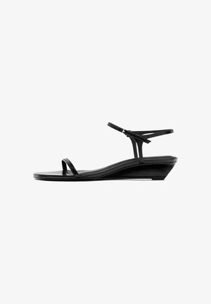 Massimo Dutti Keilsandalette - black