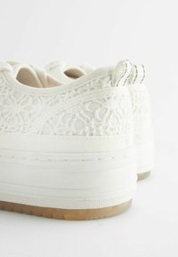 Next FOREVER COMFORT CHUNKY BASEBALL - Sportcipő - white