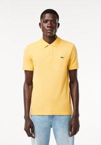 Lacoste Polo - jaune iy