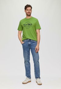 s.Oliver - T-shirt z nadrukiem