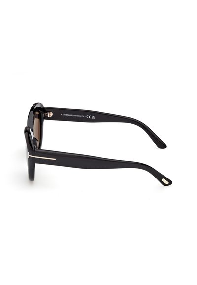 Svarta plastsolglasögon med en tjock ram, mörka linser och en elegant bågdesign med en metallisk detalj på sidan.