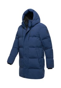 Tums zila pūšamā jakas ar lielu kapuci, ar rāvējslēdzēju priekšpusē, elastīgām aprocēm un divām sānu kabatām. Izgatavota no quilted, ūdensnecaurlaidīga materiāla.