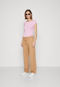 GAP BATEAU - Tricou basic - sugar pink