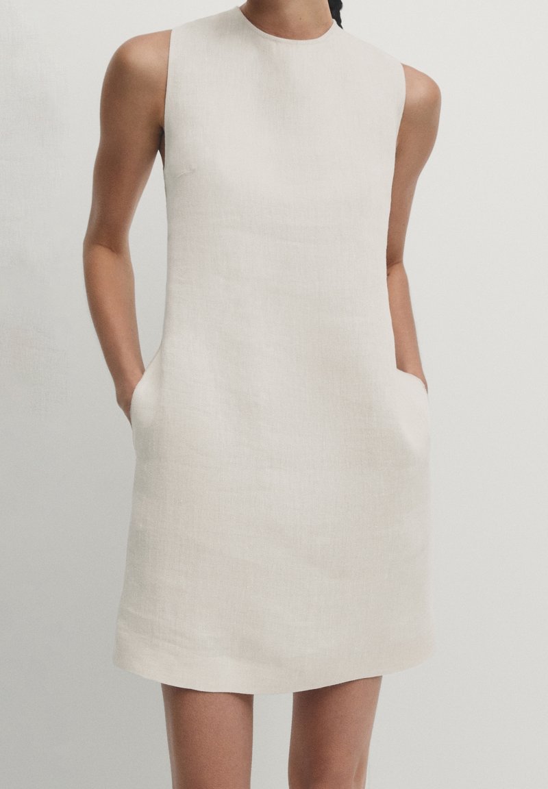 Massimo Dutti Vardagsklänning - beige