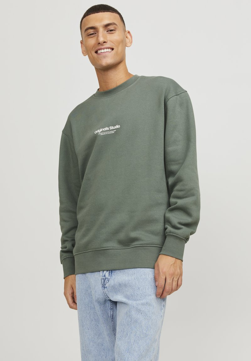 Jack & Jones JORVESTERBRO CREW NECK - Sweater - laurel wreath