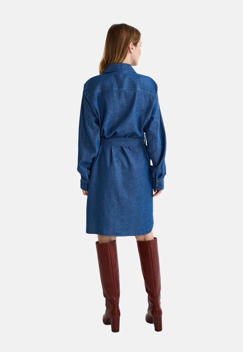 Robe En Jean Monoprix Femme - Taille 42, Bleu, Coupe Ample, Col V Boutonné