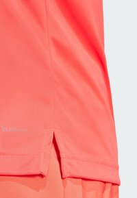 adidas Performance CLUB 3 STRIPES TEE - T-skjorte til trening - semi lucid red