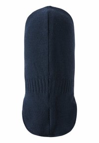 Berretto lavorato a maglia di colore blu navy con parte superiore conica e banda inferiore a coste. Texture liscia con dettagli di cucitura sottili sui lati.