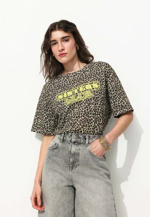 Promod SISTERS CLUB LÉOPARD - T-shirt imprimé - imprimé multicolore