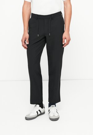 JPSTKANE COMMUTE TRAVEL JOGGER - Nohavice - black