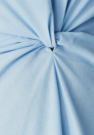WILLA HANAH - Päevakleit - powder blue