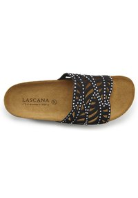 Zwarte slide-sandalen met uitsnijdingen in bladvormen versierd met rhinestones, een tan neplederen voetbed en een platte zool.