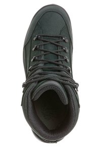 Scarpa da trekking verde scuro vista dall'alto, con colletto imbottito nero, spesse stringhe rotonde e occhielli in metallo per una vestibilità sicura.