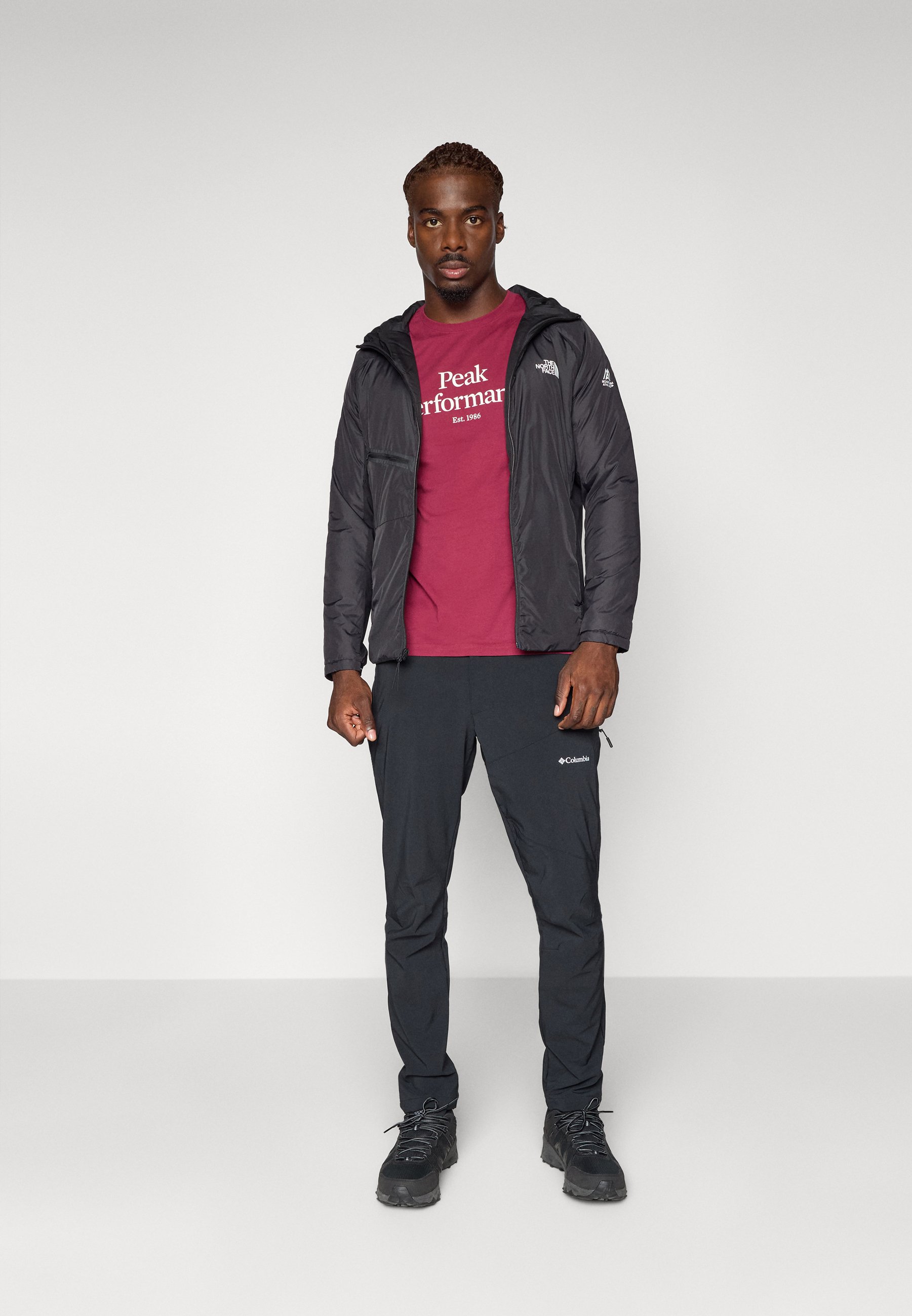 The North Face MOUNTAIN ATHLETICS INSULATED HOODED - Outdoorjas