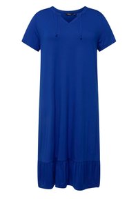 Blauwe korte mouwen jurk met een V-hals en trekkoorddetails. Heeft een geflonkete zoom met een gladde, lichte stoftextuur.