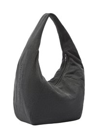 Czarna, miękka torba z tkaniny o zaokrąglonym, hobo kształcie. Posiada zamknięcie na zamek błyskawiczny, teksturowaną powierzchnię oraz wytłoczone logo marki z jednej strony.