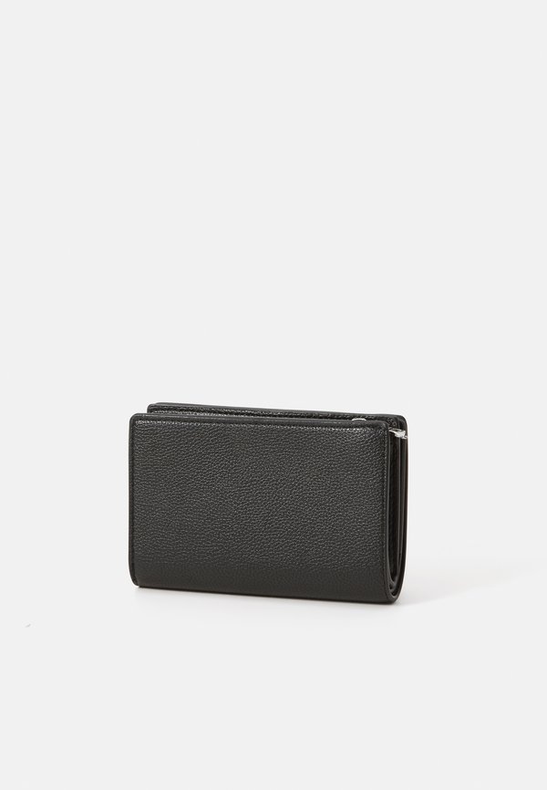 CHRIS - Wallet2