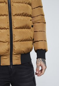 SIKSILK Giubbotto Bomber - beige