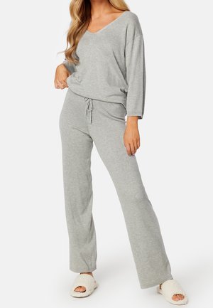 Pullover - grey