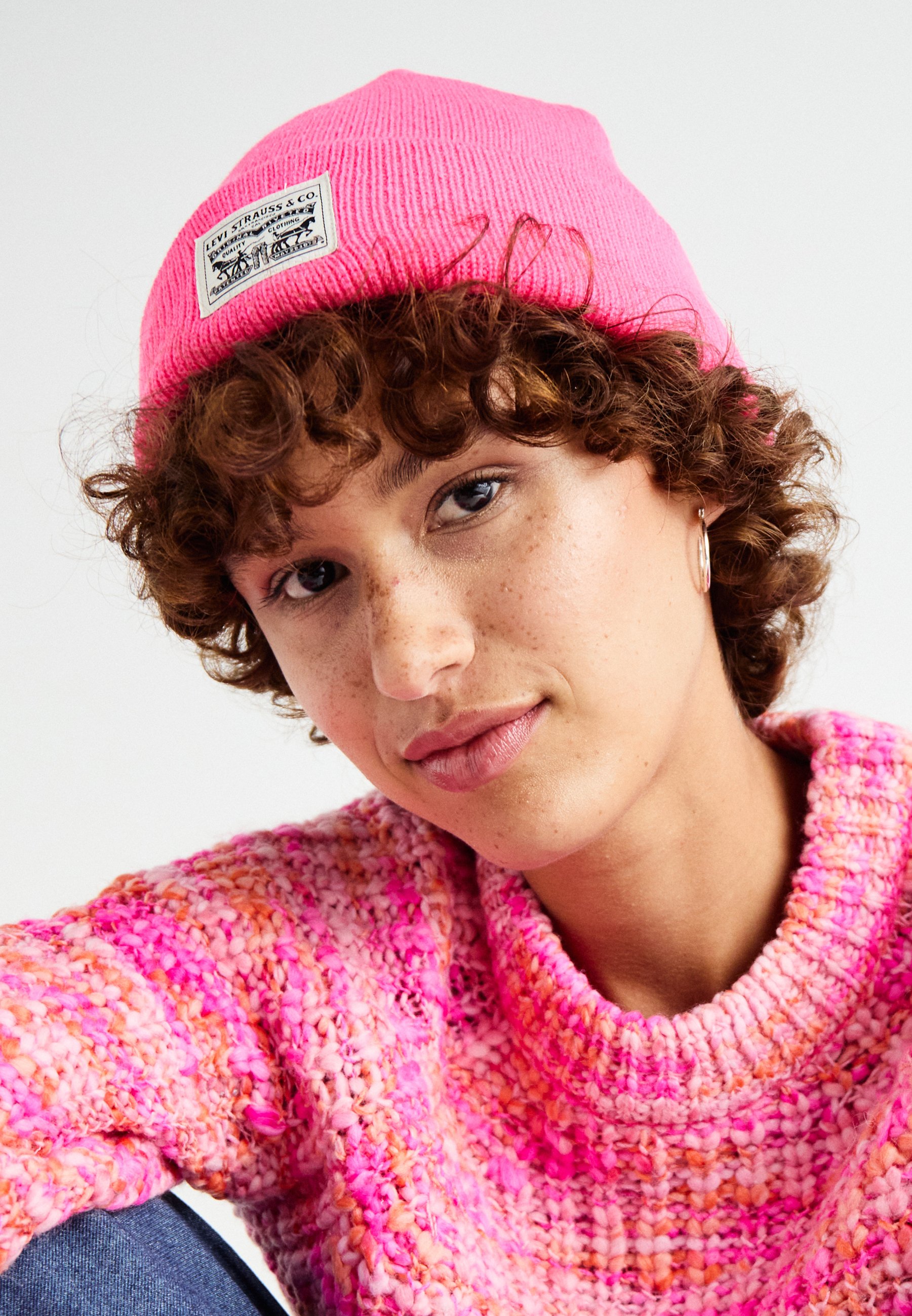 Levi's® WOMEN'S BACKPATCH BEANIE - Beanie - pink fluorecent/neon