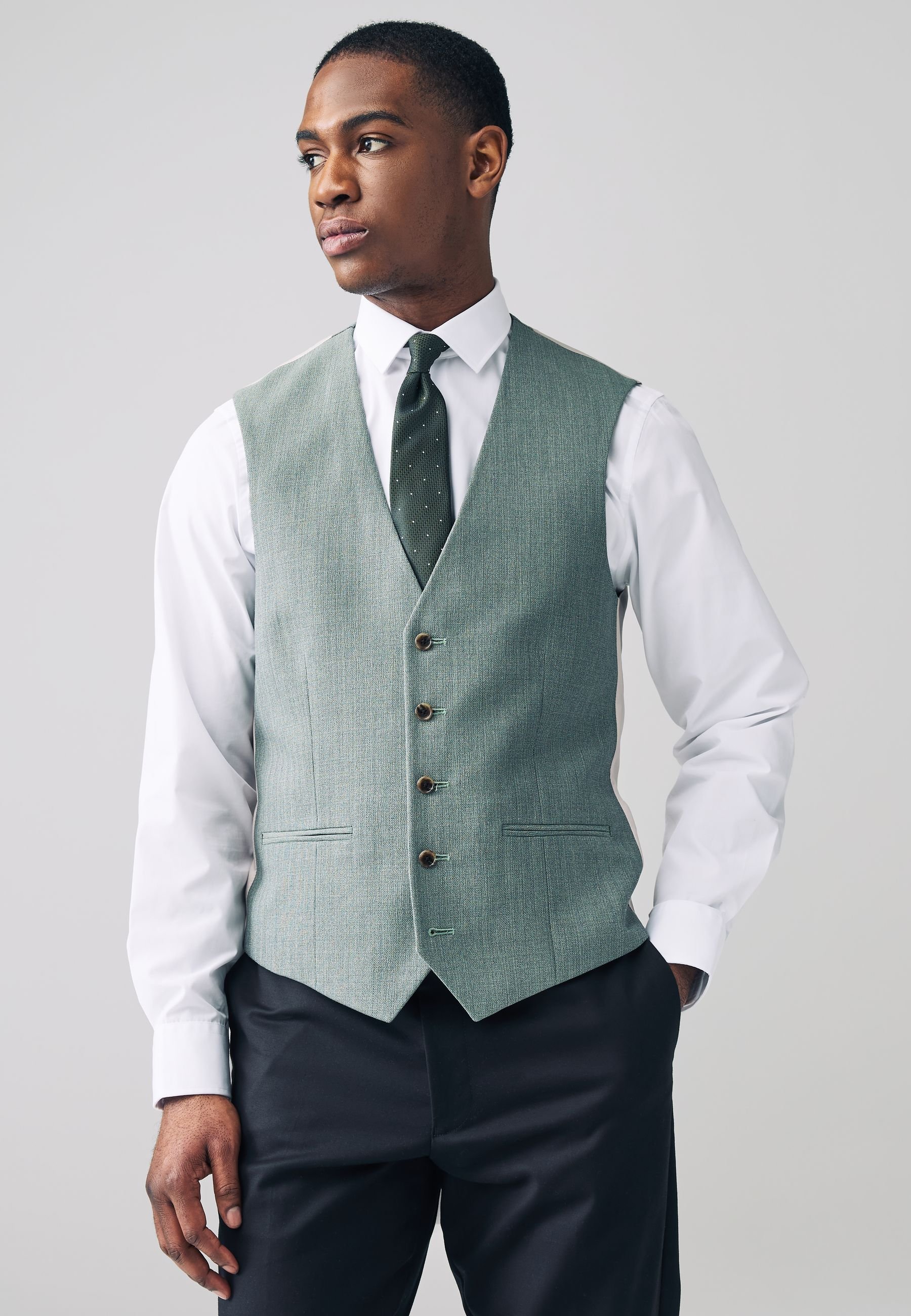 Gilet Classico NEXT Per Ragazzo: Perfetto Per Le Occasioni Speciali!