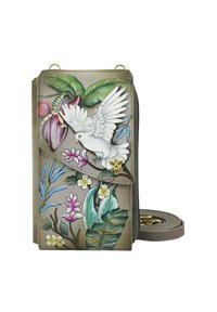 Kleine taupe schoudertas met geschilderde witte duif, groene bladeren en kleurrijke tropische bloemen, gouden bloemvormige sluiting en hengsel.