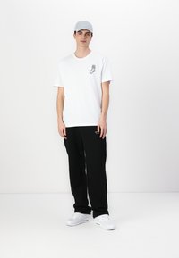 Stance ORIGINS - Print T-shirt - white